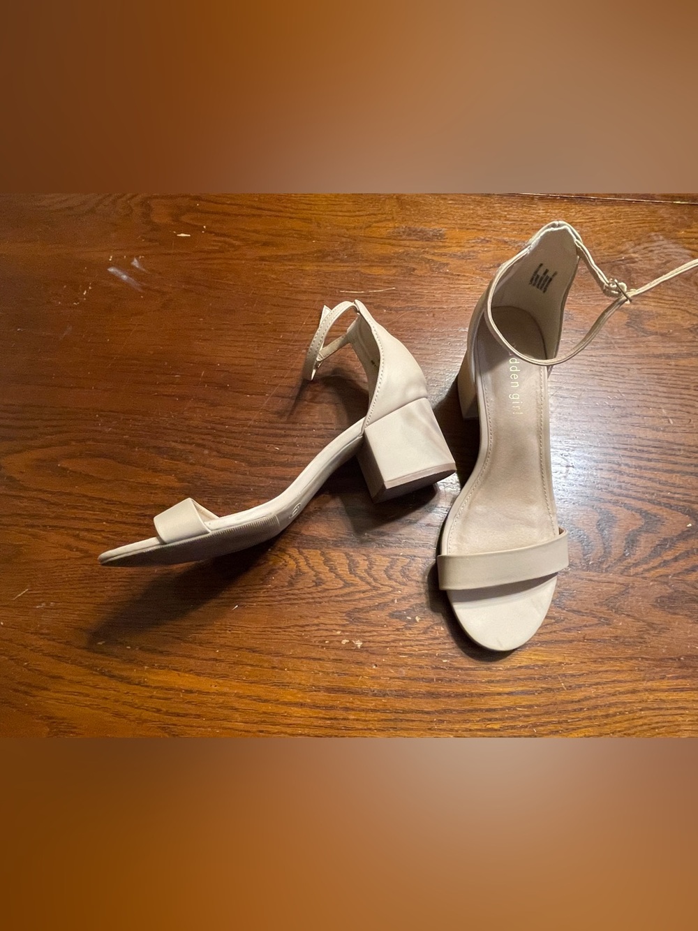 Women’s Madden Girl strappy heels size 9 nude beige